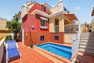 Casa adossada a Aguas Nuevas