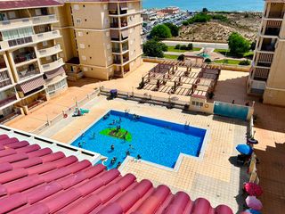 Appartement à Cañada del Molino. Descubre este acogedor apartamento en venta en playa de la mata,