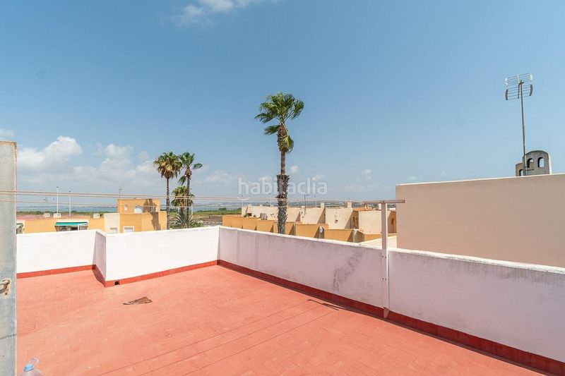 Foto 4f08be44-a398-4aa9-bee7-c4fc864b841b. Àtic amb aparcament piscina a Torreblanca Torrevieja