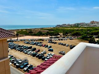 Apartament a Cañada del Molino. Descubre este acogedor apartamento en venta en playa de la mata,