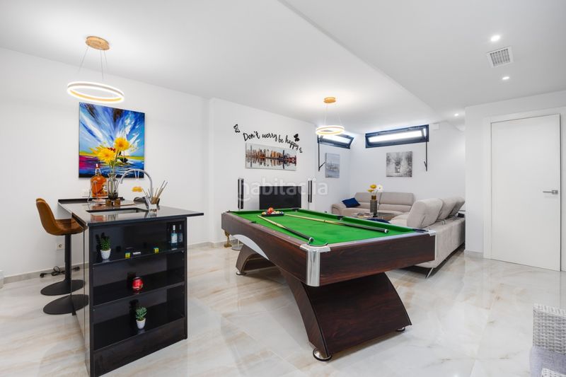 Foto d309dfa7-7777-42d1-afc2-f3df67ee37d1. Casa amb piscina a Lomas de Cabo Roig - Los Dolses Orihuela
