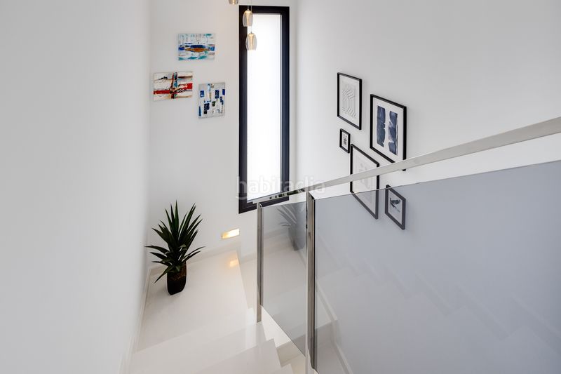 Foto dde6d348-a851-4aa1-b997-1d497635dc72. Casa amb piscina a Lomas de Cabo Roig - Los Dolses Orihuela