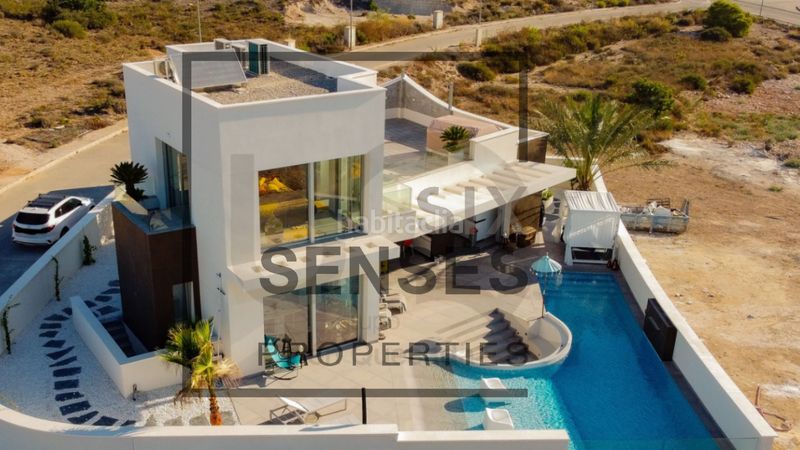 Foto cce646c8-93c2-4cb3-b1e4-0f758ad361f5. Casa amb aparcament piscina a Lo Pepín Rojales