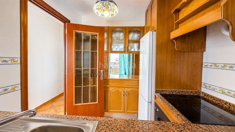 Foto c40734d4-bbd8-4204-9f43-406ee0122809. Apartament amb aparcament piscina a La Zenia Orihuela