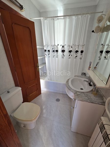 Foto 3e8603ba-5d53-4027-bdf3-da0f1e3f4012. Casa amb aparcament piscina a Campoamor Orihuela