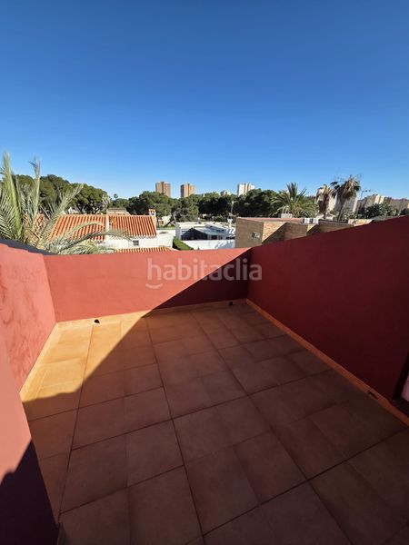 Foto dd4f3cb1-c7c1-41fd-9c1d-1485e5c1cac4. Casa amb aparcament piscina a Campoamor Orihuela