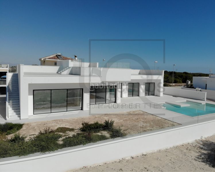 Foto ff183495-397a-4a03-8edf-cbec9c2239a0. Casa amb aparcament piscina a Rojales
