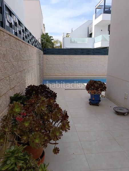 Foto 7114ebd0-6037-4620-8b99-ca2f47a3aa29. Casa amb aparcament piscina a Benijófar
