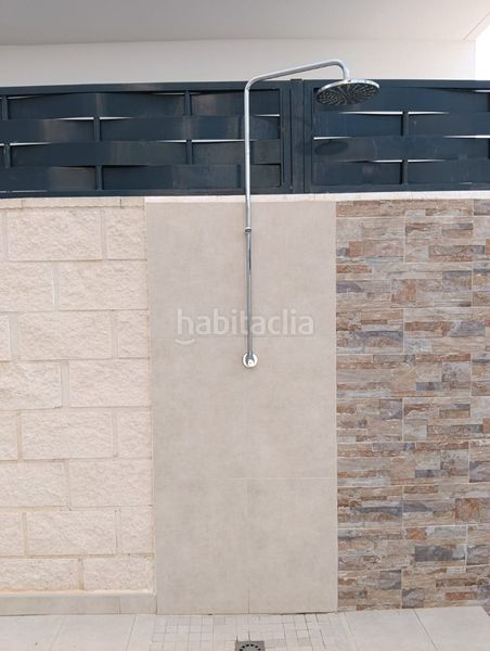Foto ce639c13-6847-496a-acc3-719f3ab5d381. Casa amb aparcament piscina a Benijófar