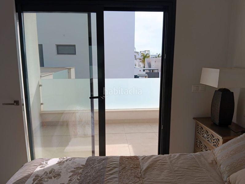 Foto f12497e1-aacf-48de-9abd-21f016d03b73. Casa amb aparcament piscina a Benijófar
