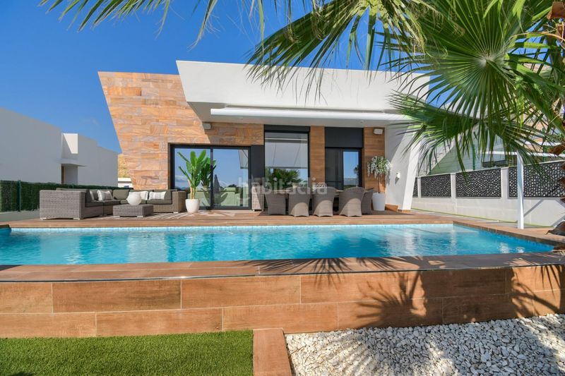 Foto 0cff2140-afb6-4e08-982c-89246070704e. Casa amb piscina a Finestrat pueblo Finestrat