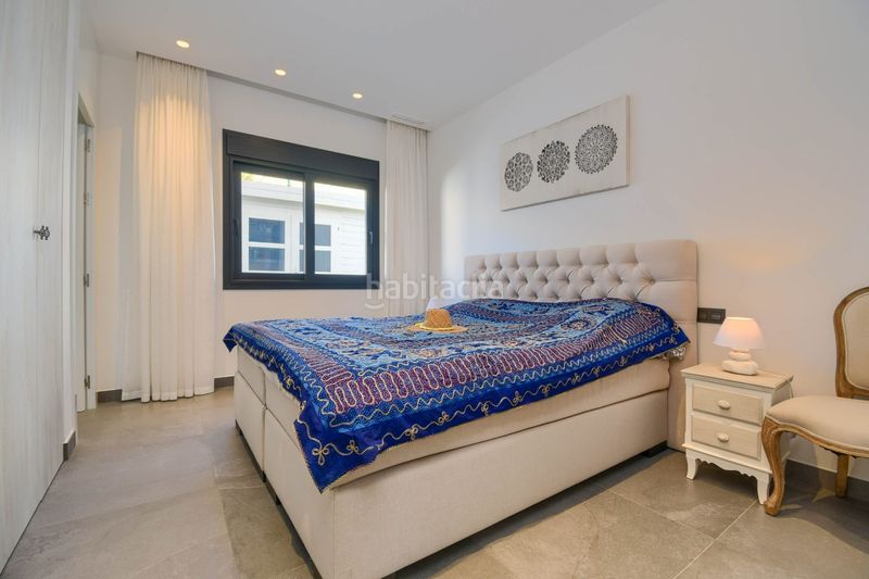 Foto a509ae26-3978-409f-aa6b-b562f0693807. Casa amb piscina a Finestrat pueblo Finestrat