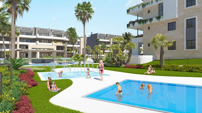 Foto cae2ba90-78a5-436e-aba0-053161d71d48. Apartamento este es un residencial con una ubicación excelente cerca de Playa Flamenca, centros comerciales como zenia boulevard y conectado c en Orihuela