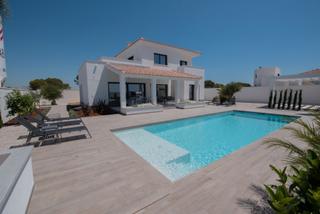 Casa en Rojales. La casa de tus sueños te espera en la costa blanca de alicante,