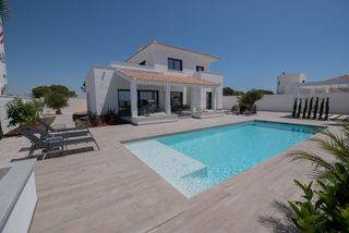 Haus in Rojales. La casa de tus sueños te espera en la costa blancanbspde alicant
