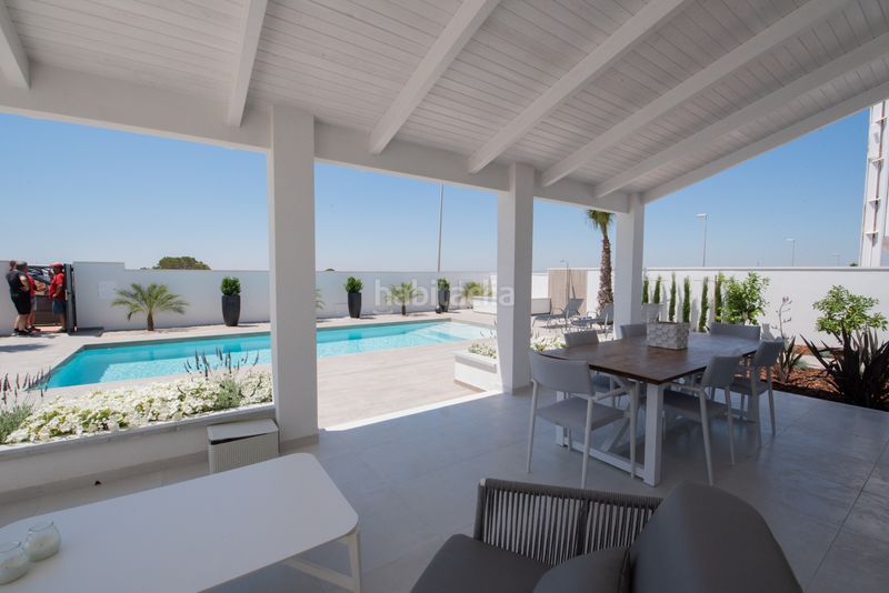 Foto 101647fe-1c18-481f-8ea3-e9dd4c694ba5. Casa amb aparcament piscina a Rojales