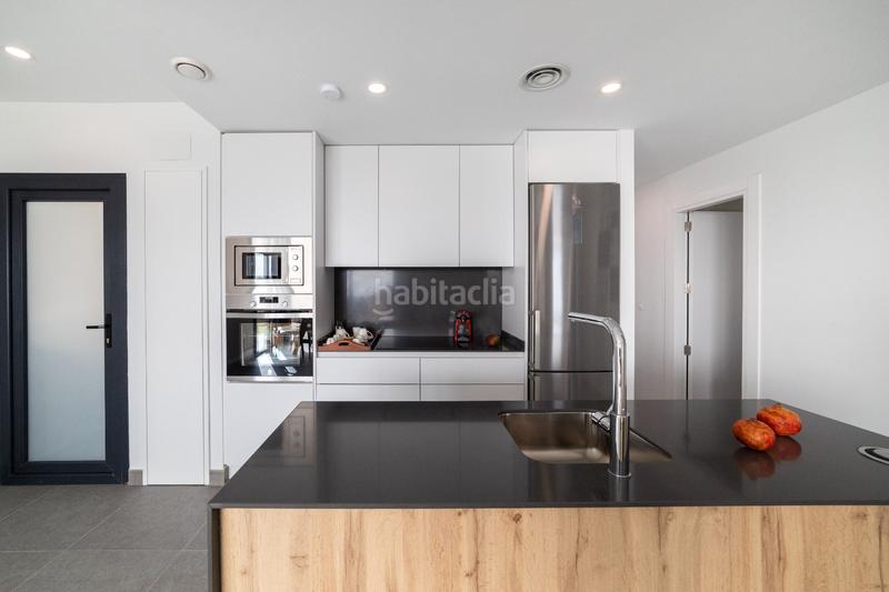 Foto f8ded622-976b-4e27-abfb-bf40a0b578d8. Casa amb aparcament piscina a Polop