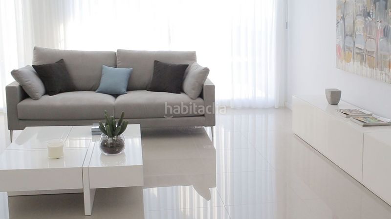 Foto f24d78c4-d7b2-4bad-a787-d70b9fb54b26. Casa amb aparcament piscina a La Marina Elche / Elx