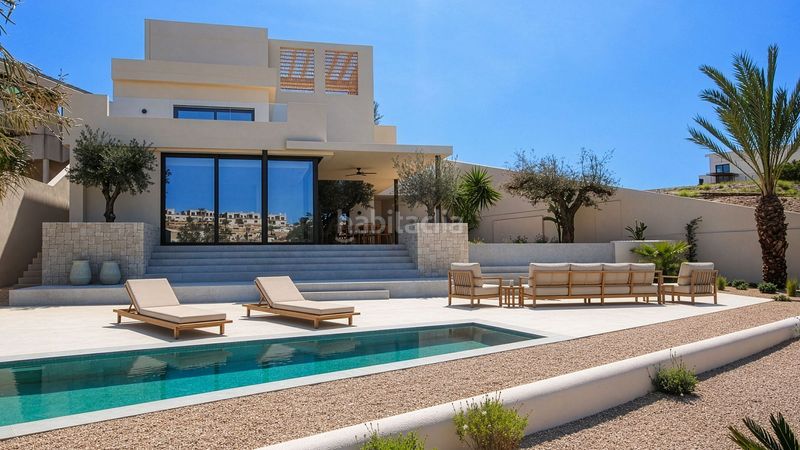 Foto 60863b57-e431-4b85-97b4-56b6f05c08e1. Casa amb aparcament piscina a La Marina Elche / Elx