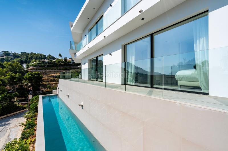 Foto 755e957f-1abc-4c86-902c-61e2201dac34. Casa villanbspde moderno diseño en su máxima expresión.situada en la urbanización mar azul a tan solo 300 metros de la cala portitxol, en Xàbia
