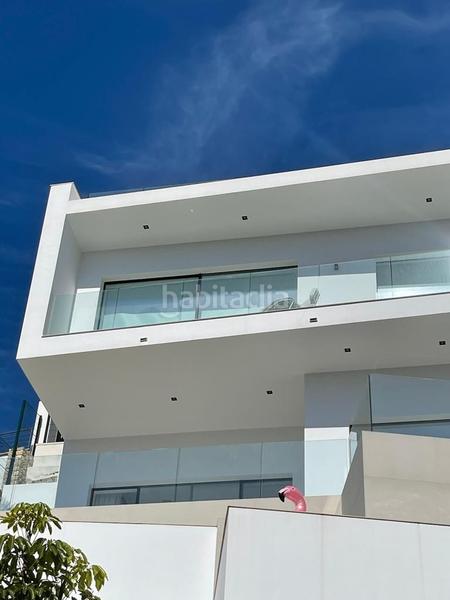 Foto 8178cc55-09d6-4934-9f09-7850892635dd. Casa villanbspde moderno diseño en su máxima expresión.situada en la urbanización mar azul a tan solo 300 metros de la cala portitxol, en Xàbia