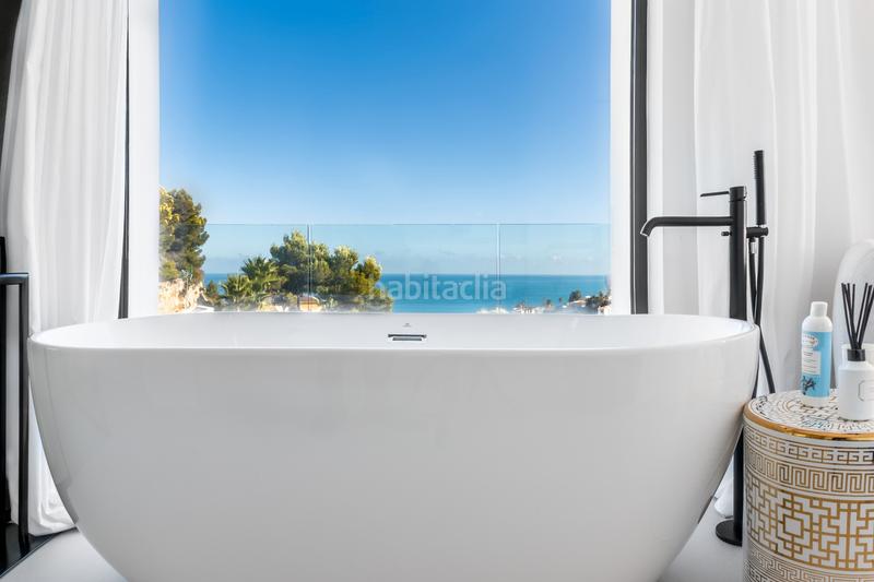 Foto 9c6c4eaa-13bb-4e1c-9198-614c9888e2dd. Casa villanbspde moderno diseño en su máxima expresión.situada en la urbanización mar azul a tan solo 300 metros de la cala portitxol, en Xàbia