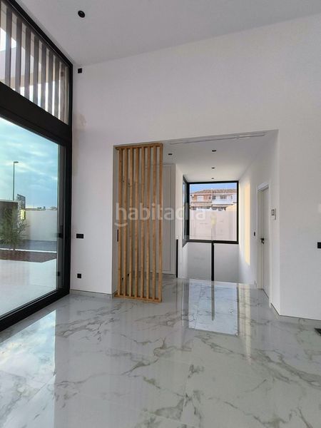 Foto 0c091b92-9d0d-4110-893a-4c7f21e6e5bc. Casa amb aparcament piscina a Lo Marabú Rojales