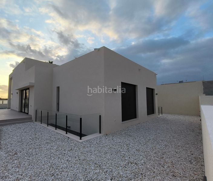 Foto 1abc5940-2b8e-4d74-ae6a-09207761298c. Casa amb aparcament piscina a Lo Marabú Rojales