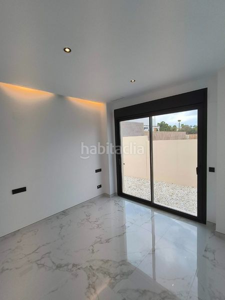 Foto 481ee608-b922-4564-a44f-910a70cf8578. Casa amb aparcament piscina a Lo Marabú Rojales
