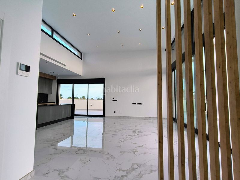 Foto 55744a2d-4828-42e6-83f5-3736eab1a265. Casa amb aparcament piscina a Lo Marabú Rojales