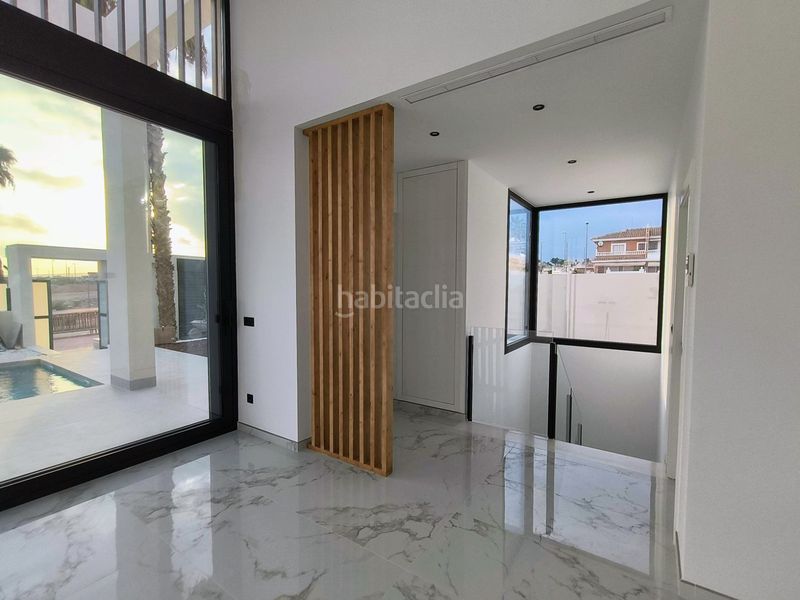 Foto c05013d6-0416-43e9-b291-c97c683e2019. Casa amb aparcament piscina a Lo Marabú Rojales