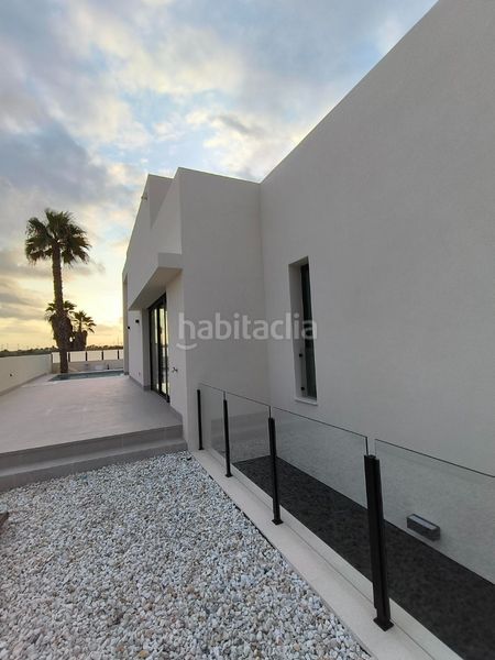 Foto e030c524-0490-4b14-950c-fe48c7160155. Casa amb aparcament piscina a Lo Marabú Rojales