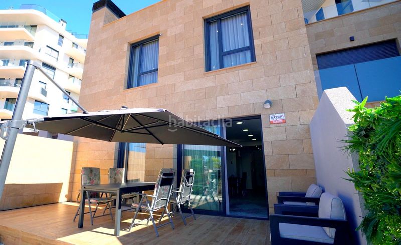 Foto be86a3ba-f514-4a37-bf1b-4769d620f7c7. Casa adossada amb calefacció aparcament piscina a Vila Joiosa (la)