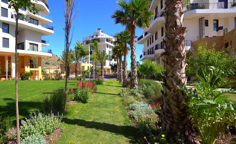 Foto 5a4a2e94-d7ab-4793-a3a6-bb51a9a99c60. Casa adossada amb calefacció aparcament piscina a Vila Joiosa (la)