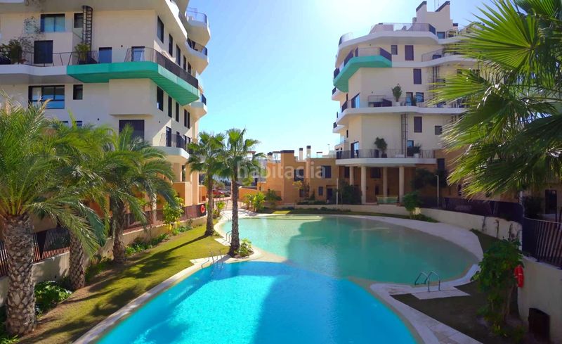 Foto 685a3eef-227d-40a8-8ab3-7fc4fa84ce3e. Casa adossada amb calefacció aparcament piscina a Vila Joiosa (la)