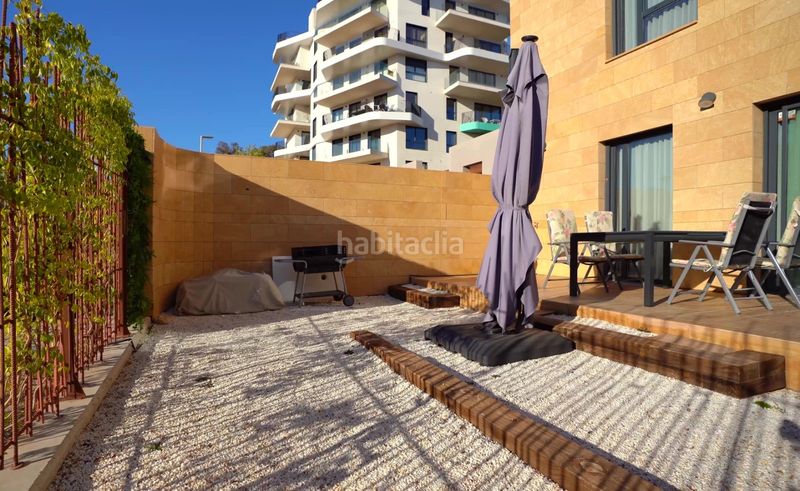 Foto 75af47ca-fa71-4ae5-acd7-e5f97172f624. Casa adossada amb calefacció aparcament piscina a Vila Joiosa (la)