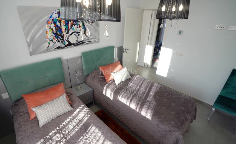 Foto 85820db4-45c1-43c5-a50c-e84e72c2dd6a. Casa adossada amb calefacció aparcament piscina a Vila Joiosa (la)