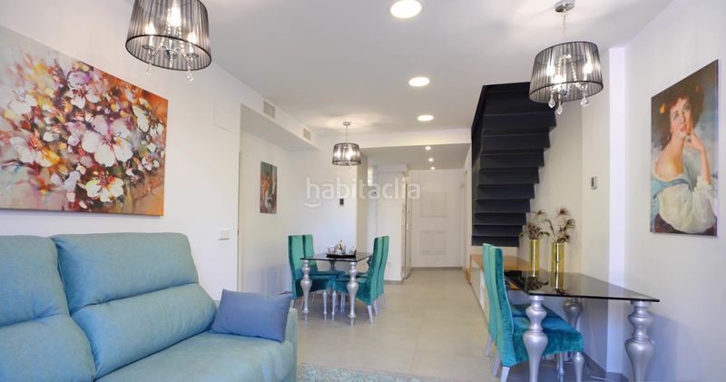 Foto 8bcbd7f9-e618-43f4-a2d8-f2d880a502f1. Casa adossada amb calefacció aparcament piscina a Vila Joiosa (la)