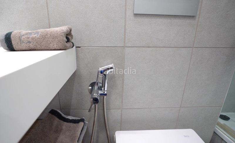 Foto b41d11fb-ecaa-40a2-844a-4cda8f193830. Casa adossada amb calefacció aparcament piscina a Vila Joiosa (la)