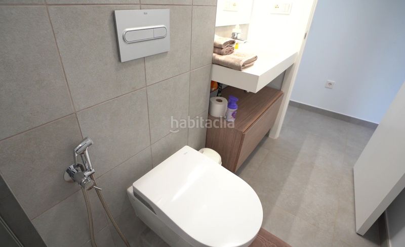 Foto bd4b732f-1682-4a8a-8cb2-3c70fdf8fae1. Casa adossada amb calefacció aparcament piscina a Vila Joiosa (la)