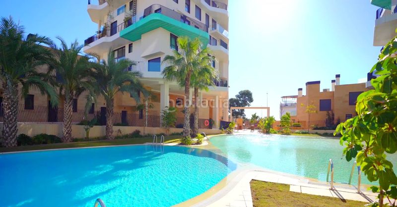 Foto d41fae02-71bc-48b5-bb36-d69ced458f1c. Casa adossada amb calefacció aparcament piscina a Vila Joiosa (la)