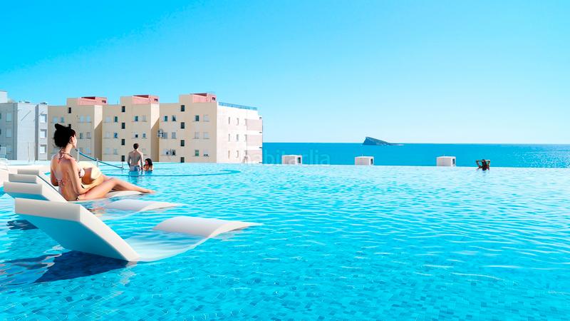 Foto ec7acd34-761a-4e0f-b86d-dfa3c32a1cab. Attique avec parking piscine dans Playa Poniente Benidorm