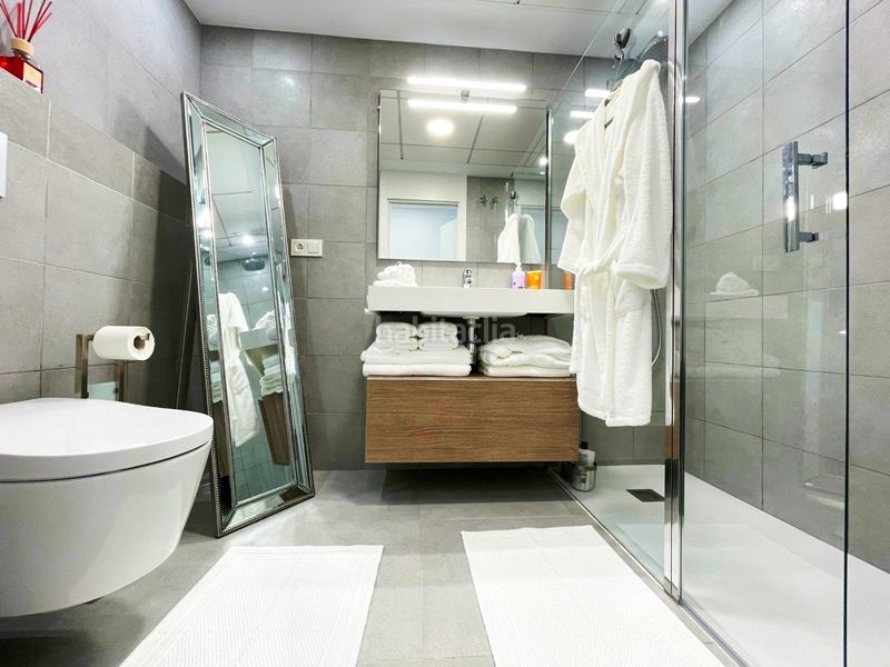 Foto 90f50e84-aefb-4ce3-a558-b7cd1d4616f0. Apartament amb calefacció aparcament piscina a Platja de Torres Vila Joiosa (la)