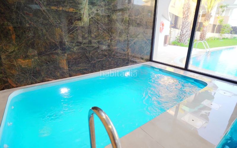 Foto f723cfec-c039-41e2-8727-c85316ff6d22. Apartament amb calefacció aparcament piscina a Platja de Torres Vila Joiosa (la)