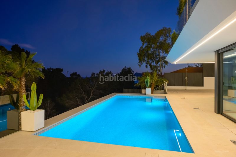 Foto 008e3ce8-e570-41fb-bc82-8a3b8eedb624. Casa amb aparcament piscina a Altea la vella Altea