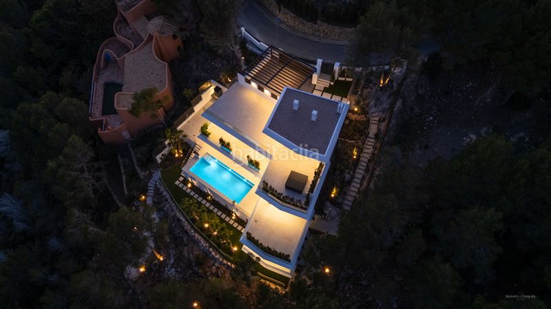 Foto 947eb6f2-f48d-4b72-a57e-3a8ac0d7c5b9. Casa amb aparcament piscina a Altea la vella Altea