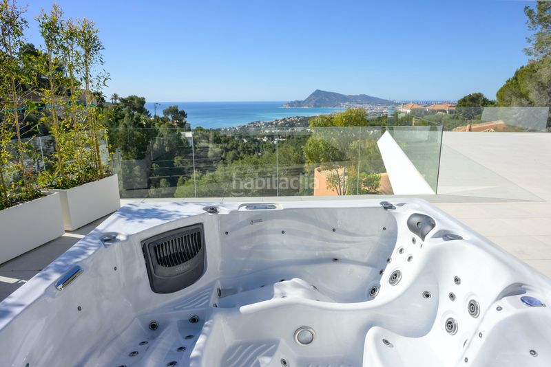 Foto e16f1a5f-6319-42cd-a908-6ca1d4589380. Casa amb aparcament piscina a Altea la vella Altea