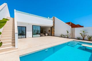 Haus in Las Lomas de Rame-Bahía Bella. Descubre la verdadera elegancia y comodidad en six seconds prope
