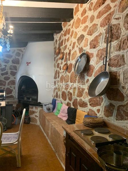 Foto 43be1701-a1bf-4d94-a6b0-4a263147d0e9. Casa amb calefacció aparcament a Novelda