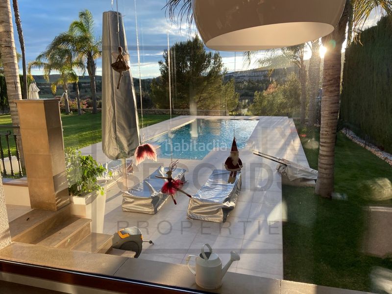 Foto a4ad30cf-cfcc-49fd-a2fe-e0459296c7e6. Maison avec chauffage parking piscine dans Algorfa